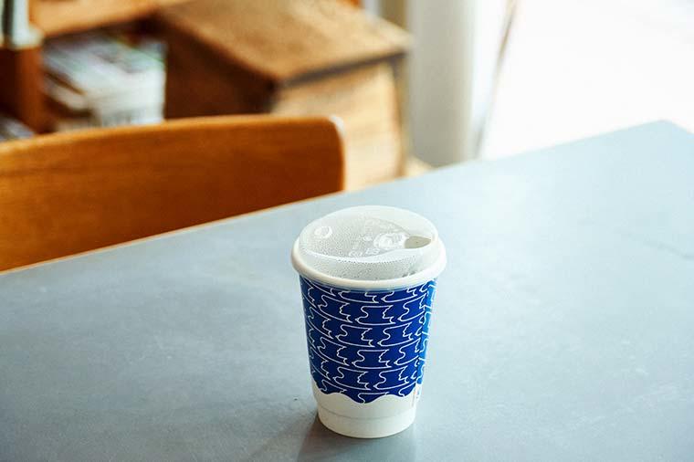 ツバメコーヒーのカップ