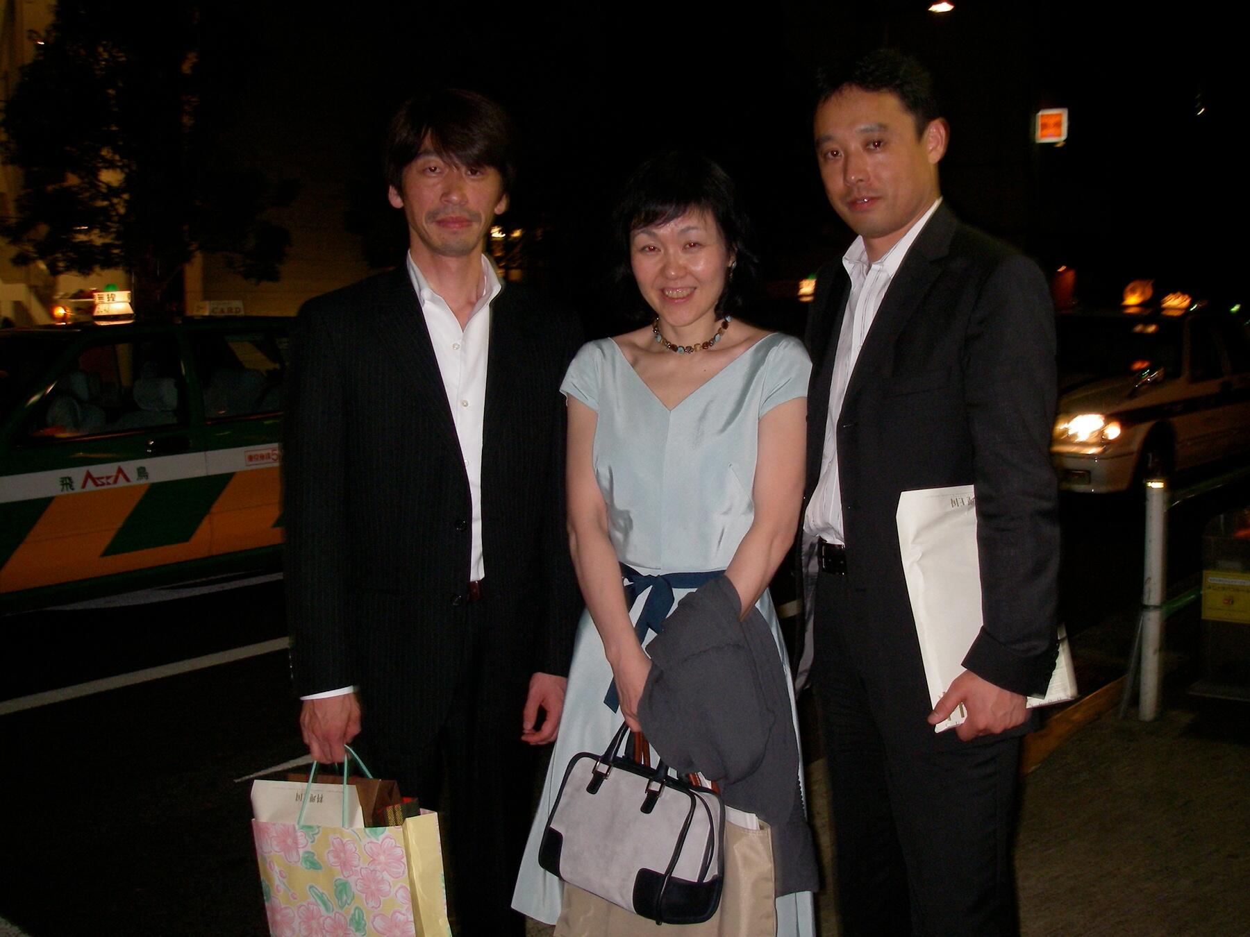 高木さん(左)、筆者(中)、石原さん(右)