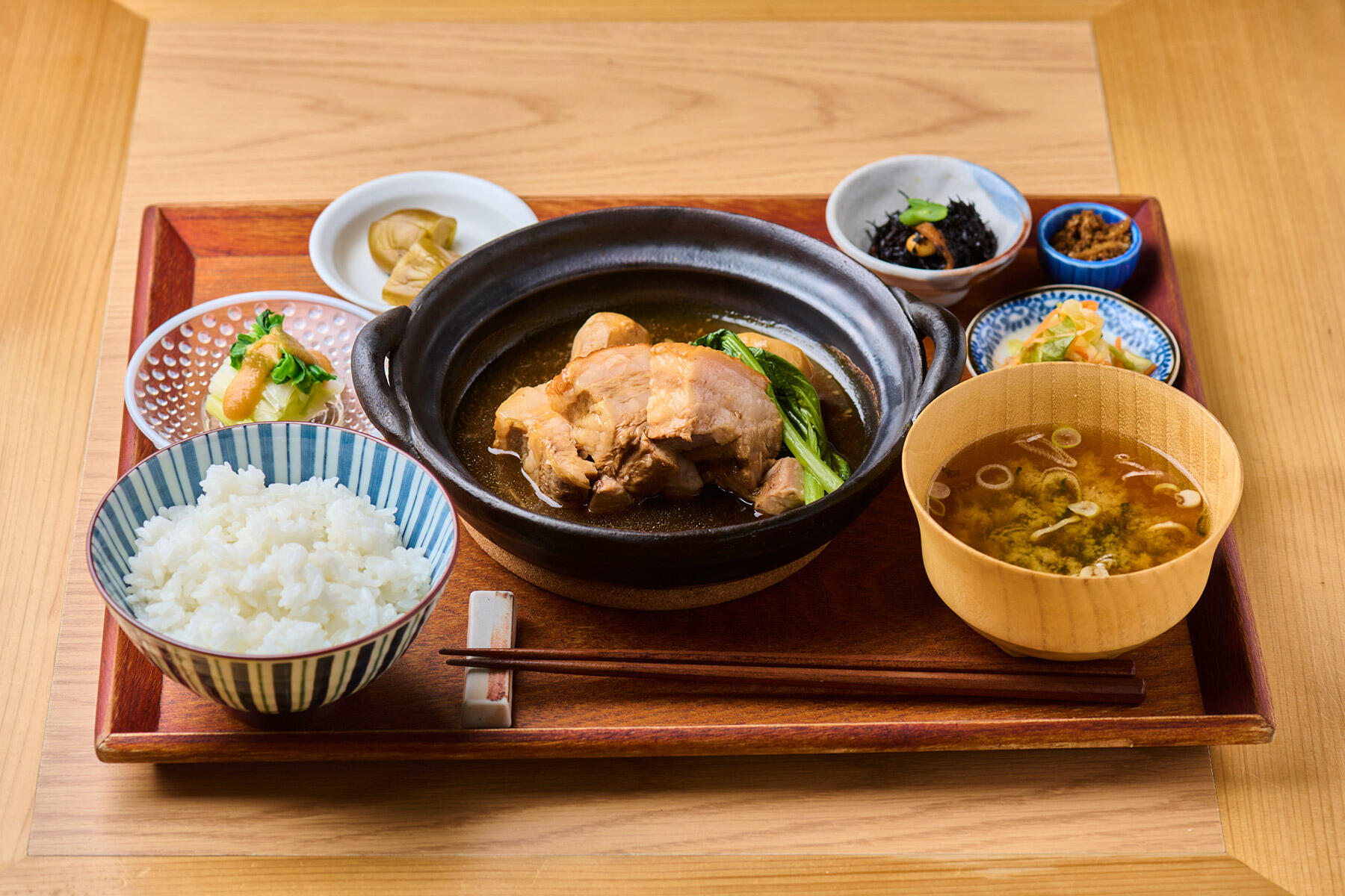 山形県産 豚の角煮定食