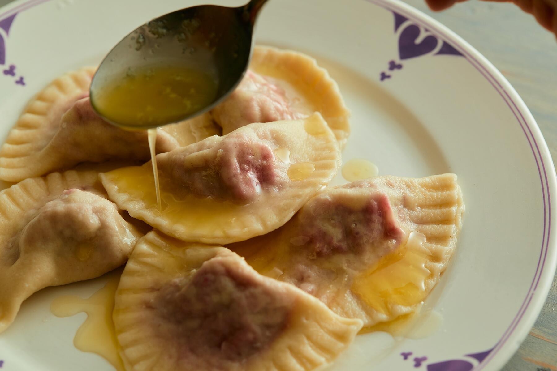 ゆでて溶かしバターをかける