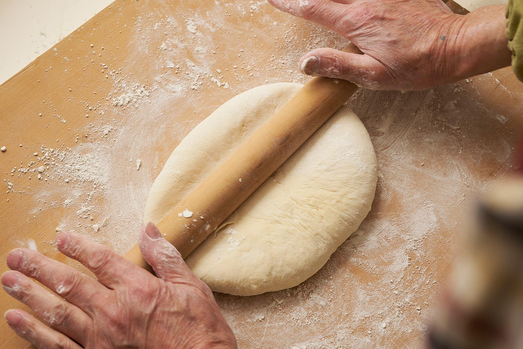 【生地を成形する】