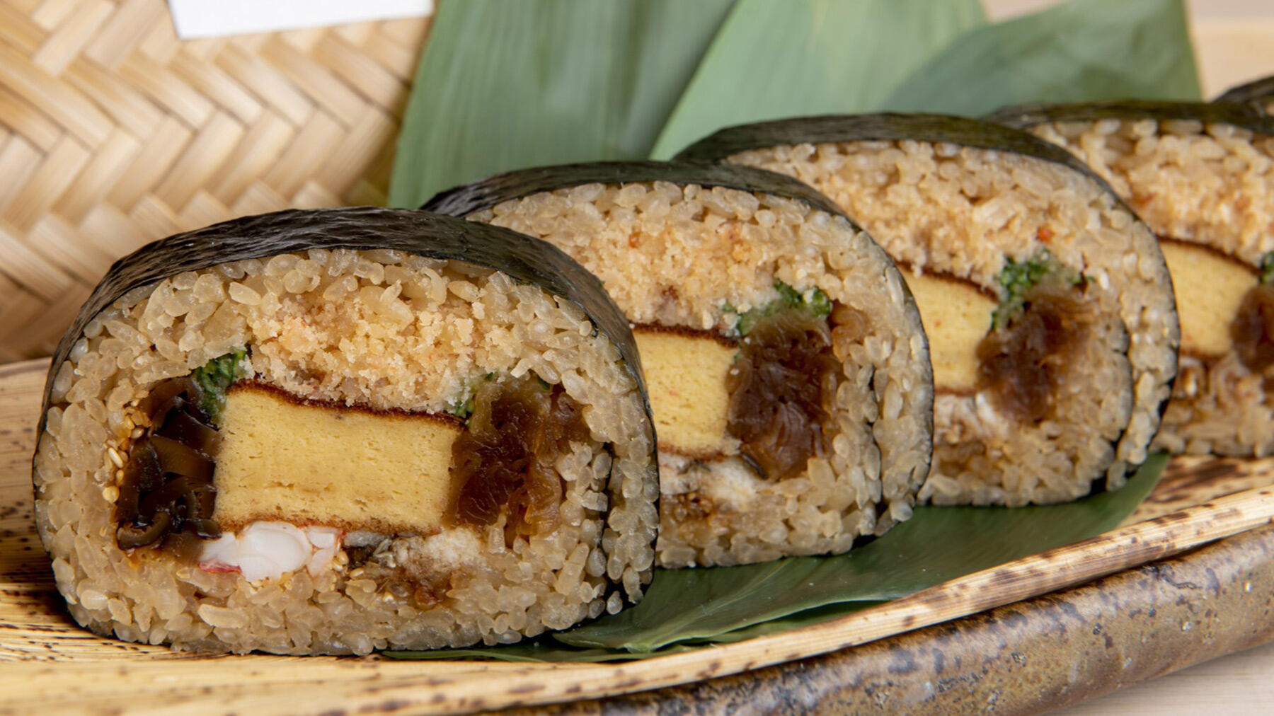 太巻(2切れ) 1,620円