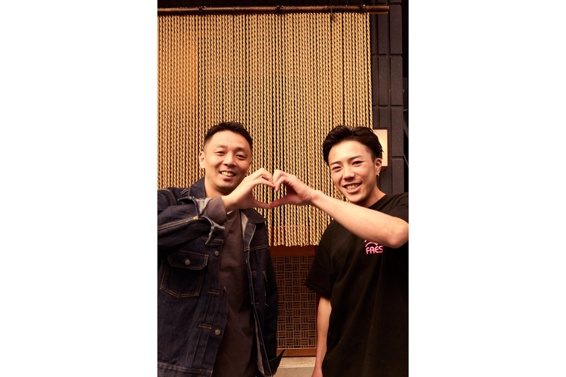 オーナーの池上善史さん（左）と、店長で料理の統括を手がける藤野廉さん