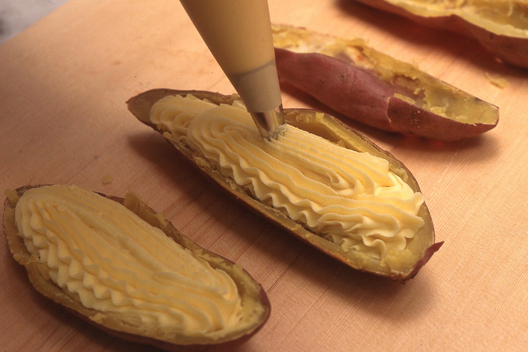 生地を絞り出す