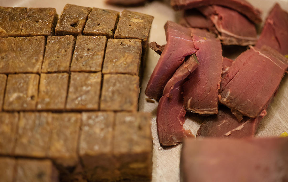 福井産・鹿のテリーヌとハム