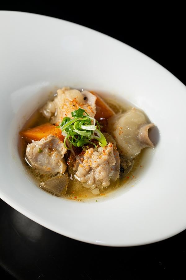 和牛モツ煮込み