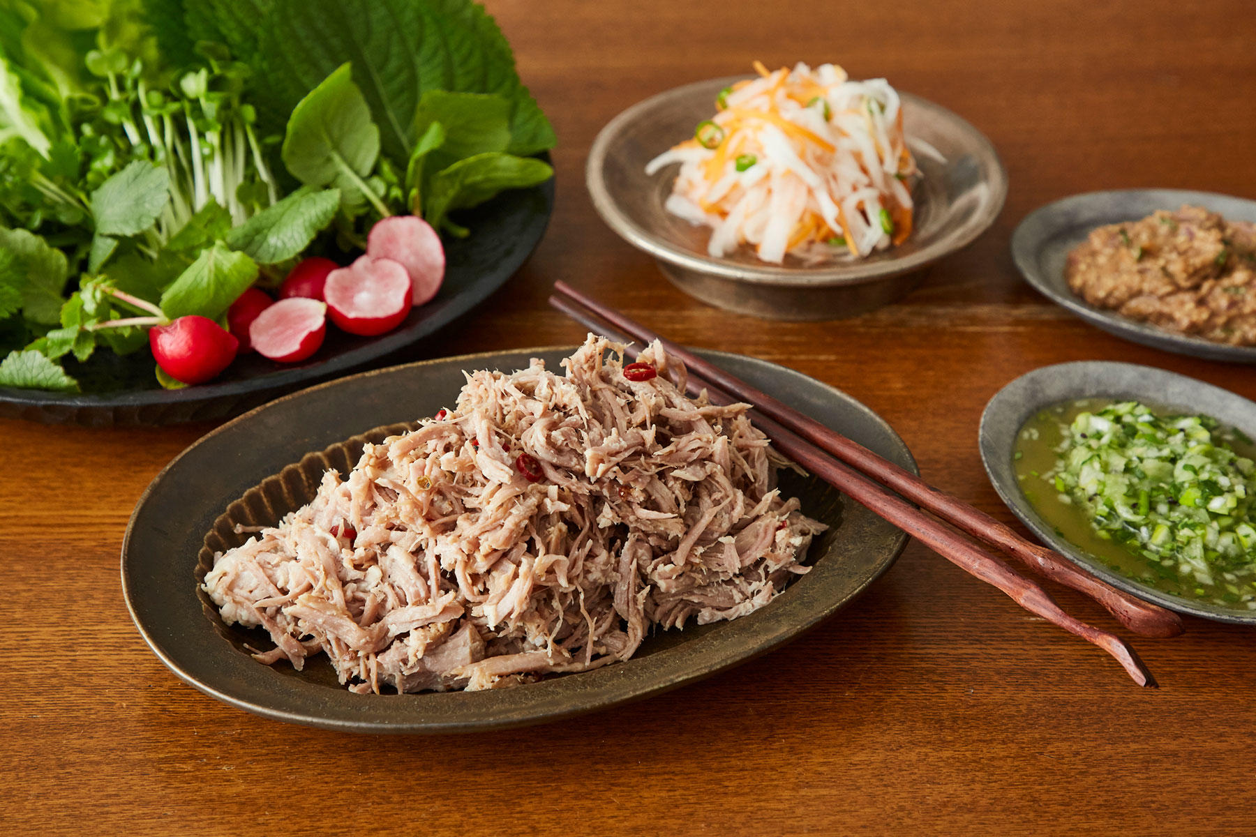 彩り豊かな野菜をたっぷり盛り付ければテンションが上ります！