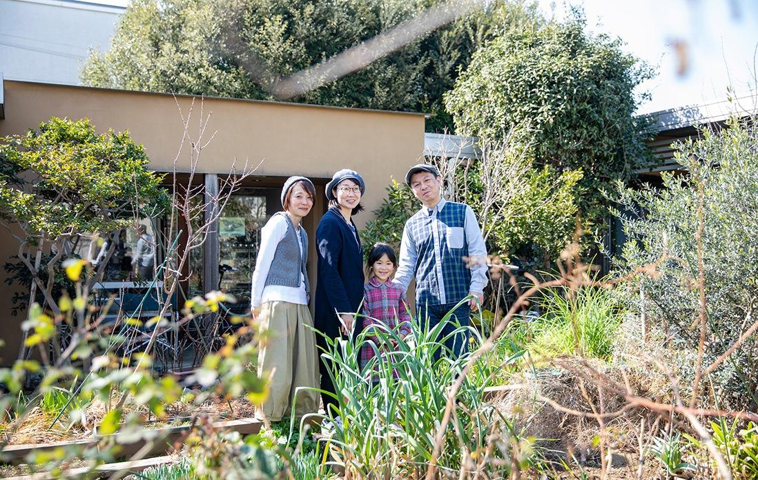 家族、スタッフ