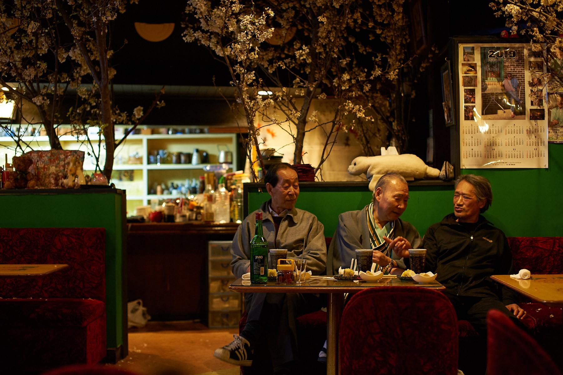 この日遊びに来ていた、浅草で店を営むマスターとお友達のみなさん。