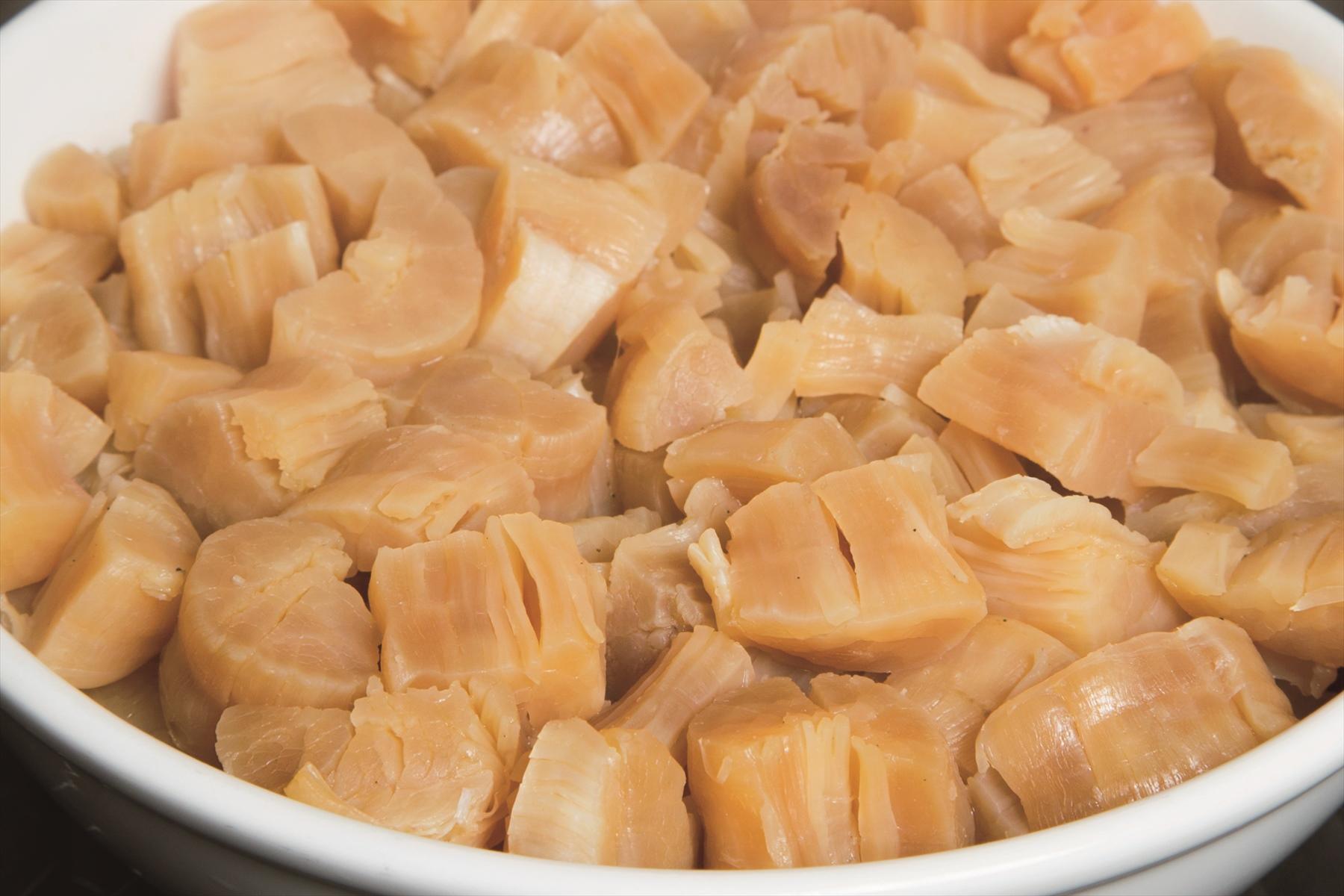 汁が蒸発しないよう、ラップをかけてから蒸すのがコツ。