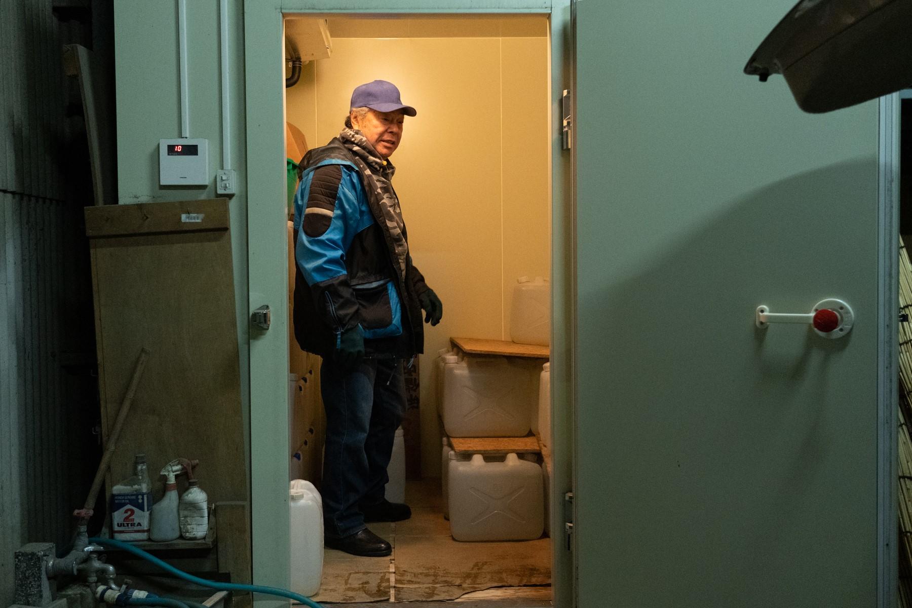 水を保存するためだけに購入した冷蔵庫。