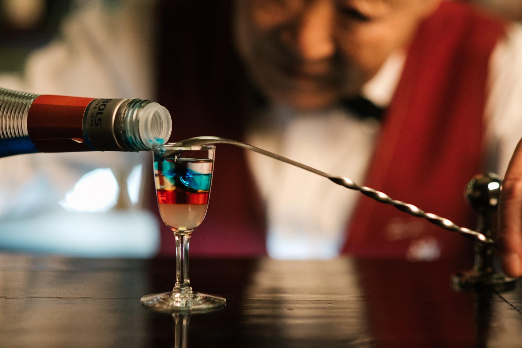 バナナリキュールにブルーキュラソー、スロージンも。