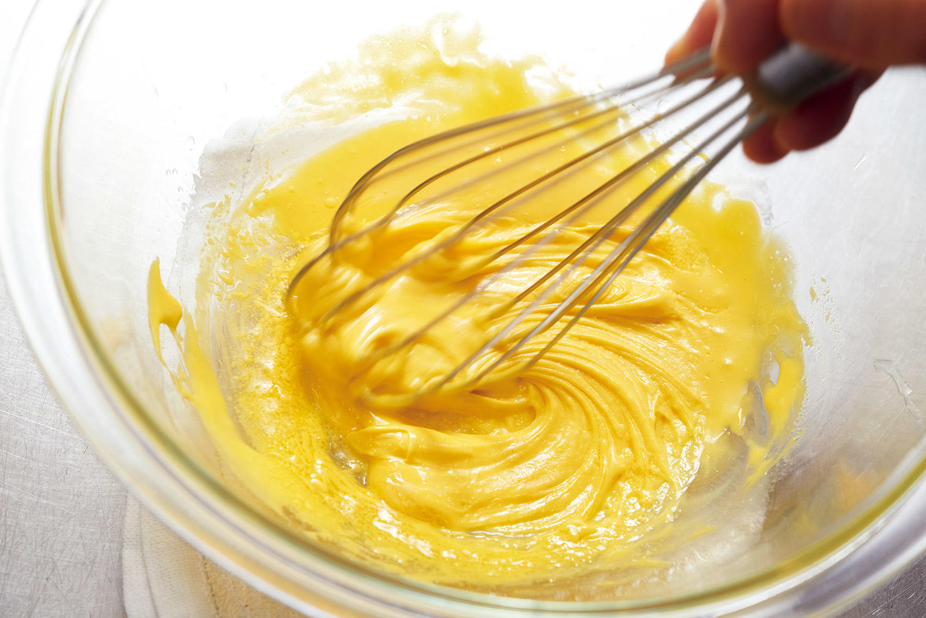 残りの油を入れて混ぜる