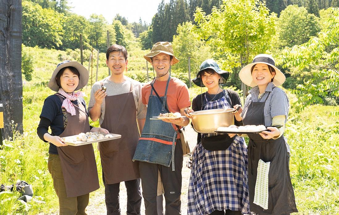 マツーラさんはじめ、昼食をつくってくれたチームのみなさま。ありがとうございました！