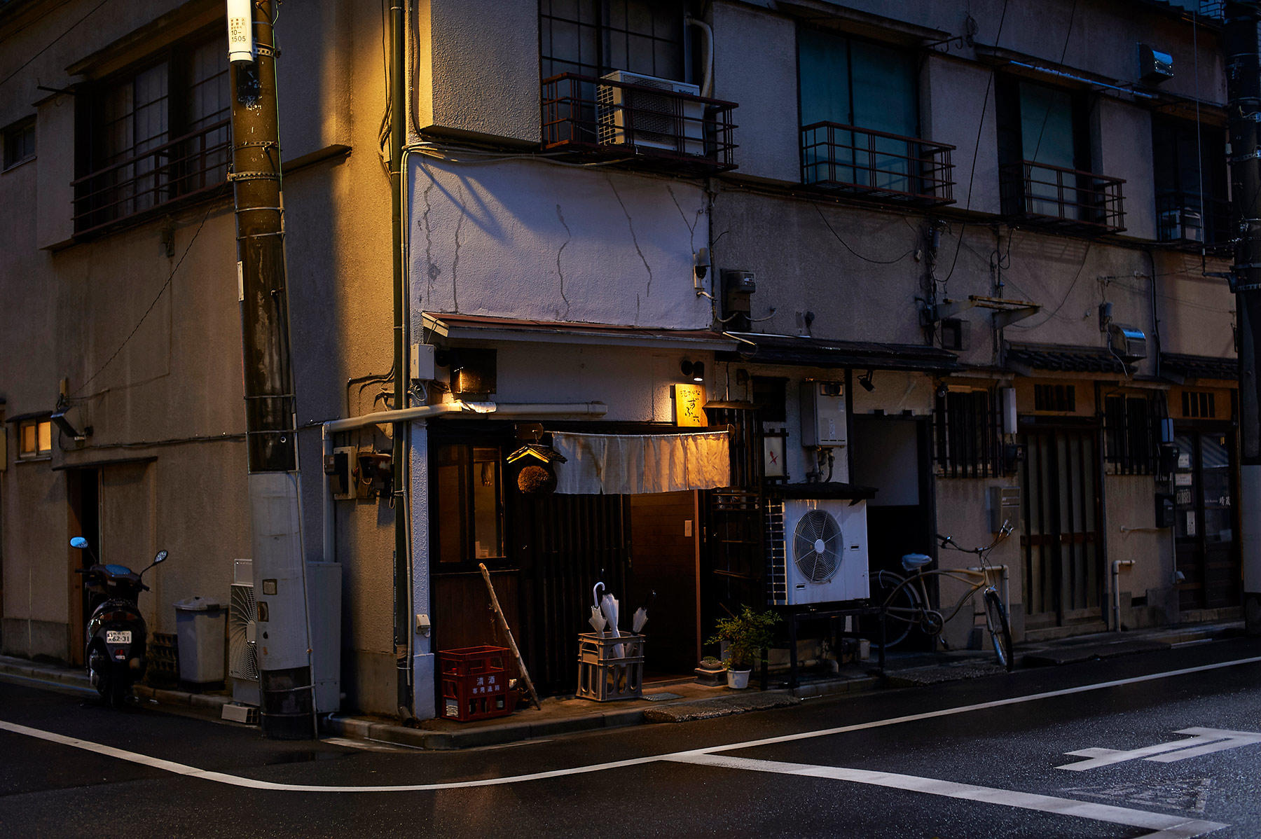 「ずぶ六」は長屋の端っこ