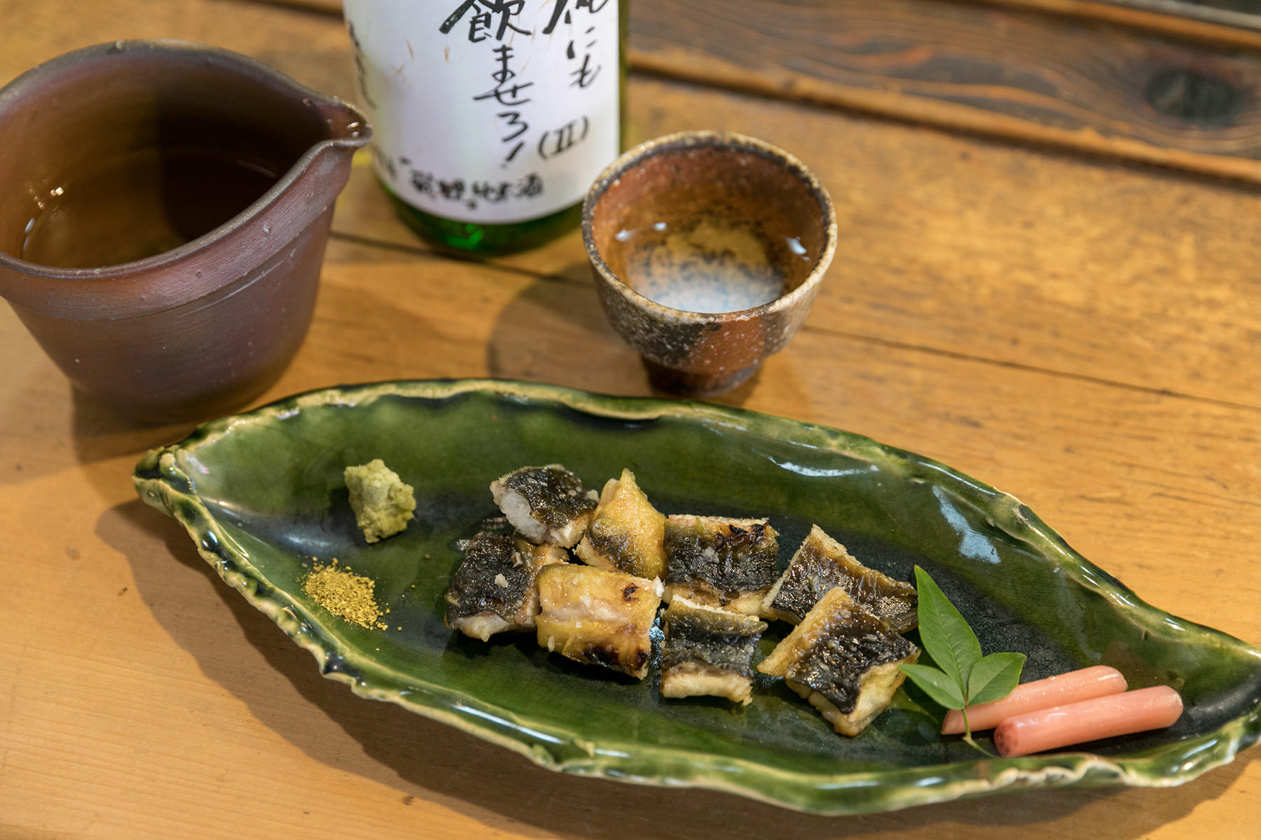 “天然うなぎの白焼き”1,800円