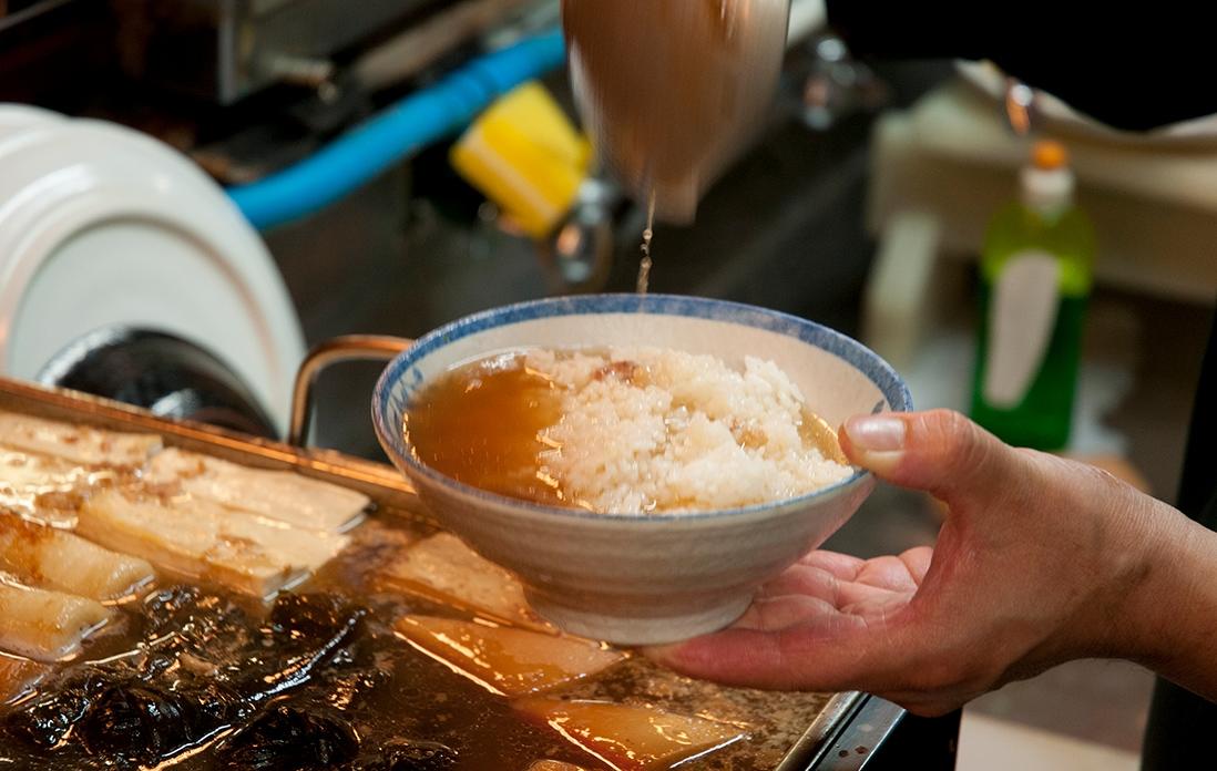 つゆはおしげなくたっぷりと！