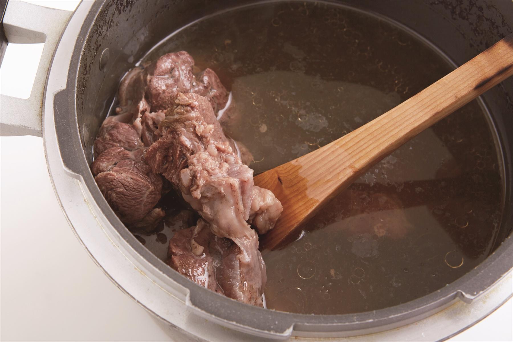 煮汁もにごらず、旨味はあるのにあと味はスッキリ!