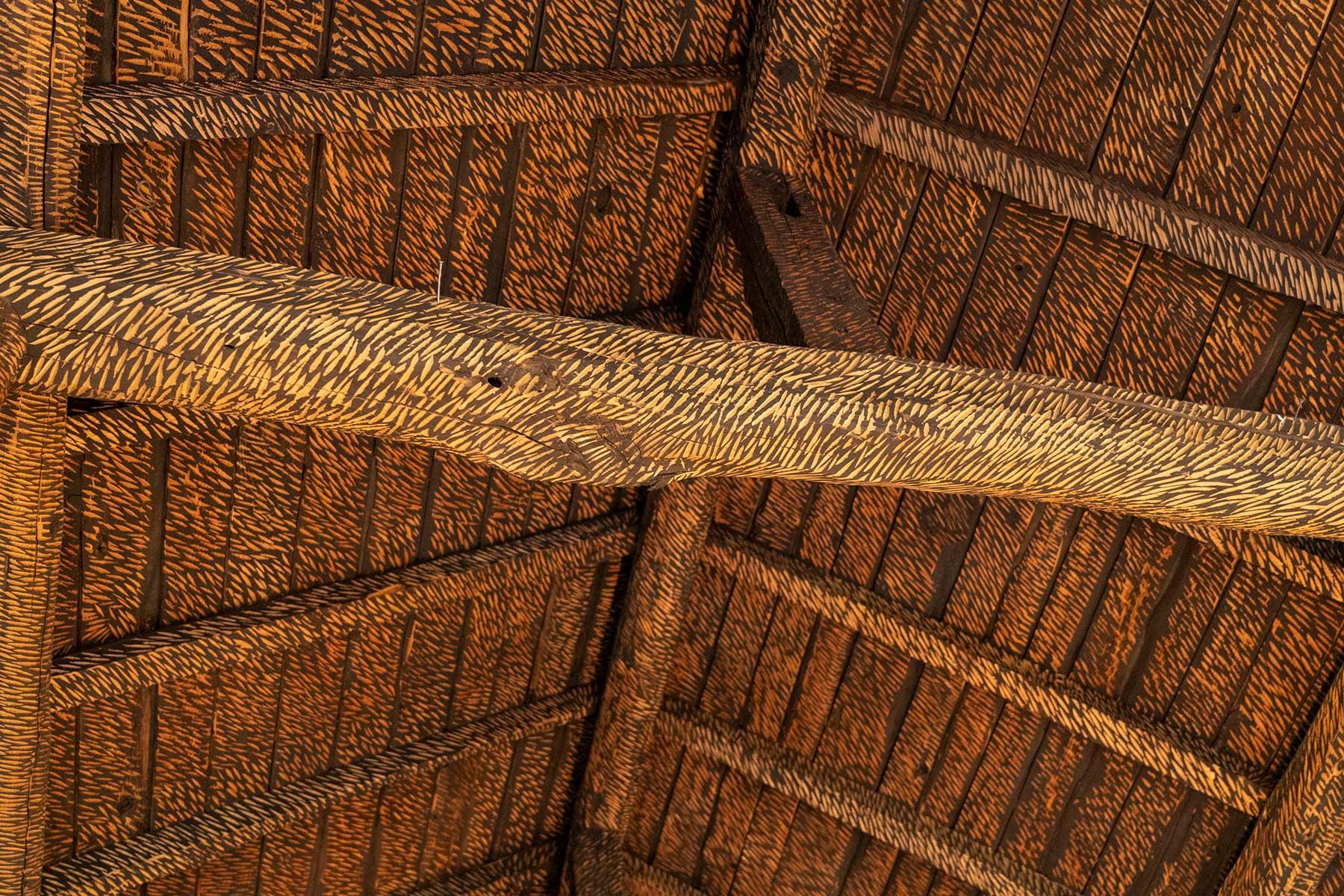 「脱皮する家」