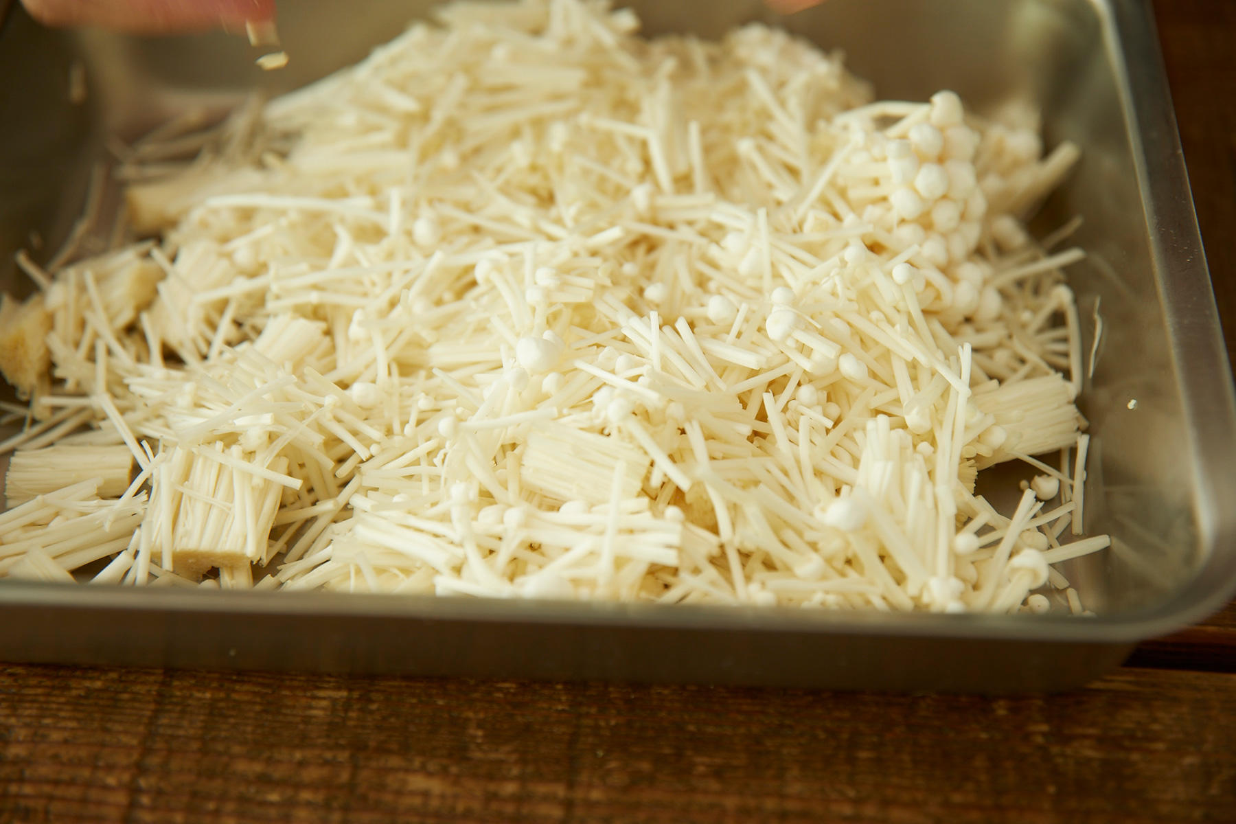 とうもろこしの実をはずす