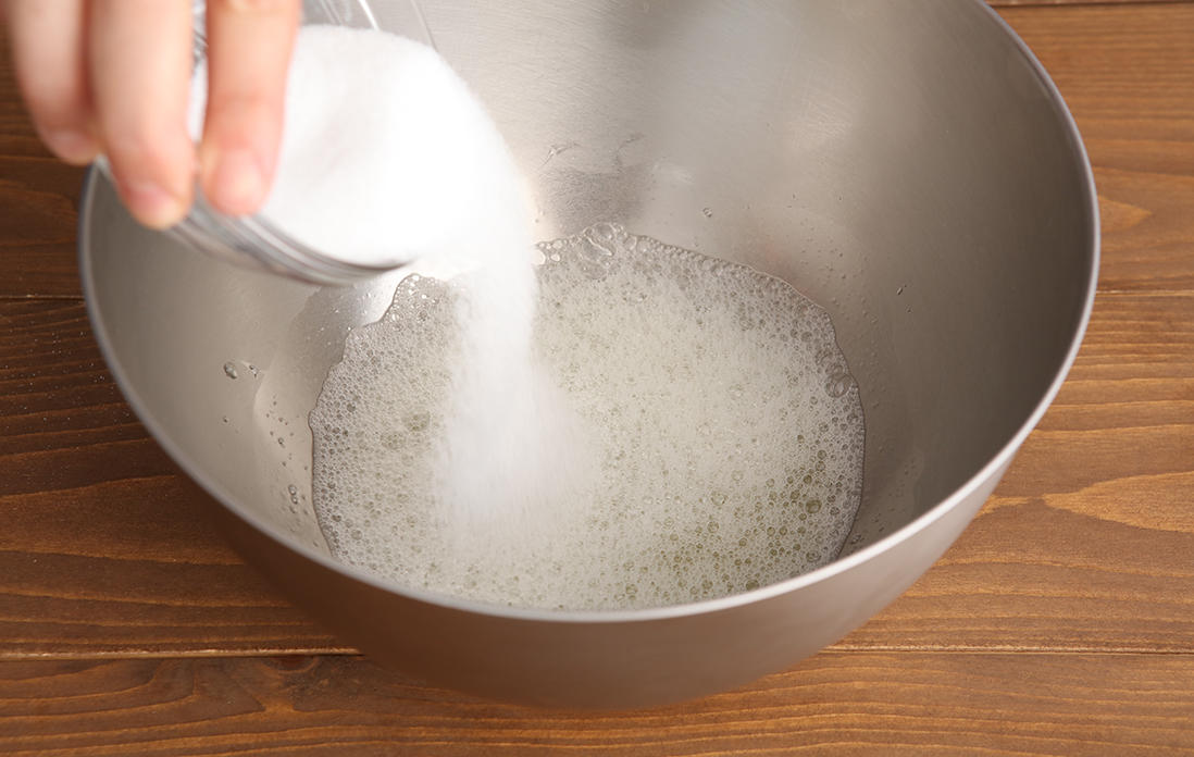 メレンゲをつくる