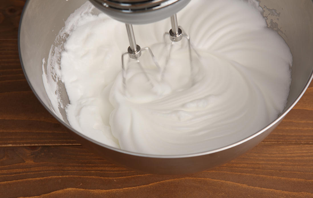 メレンゲをつくる
