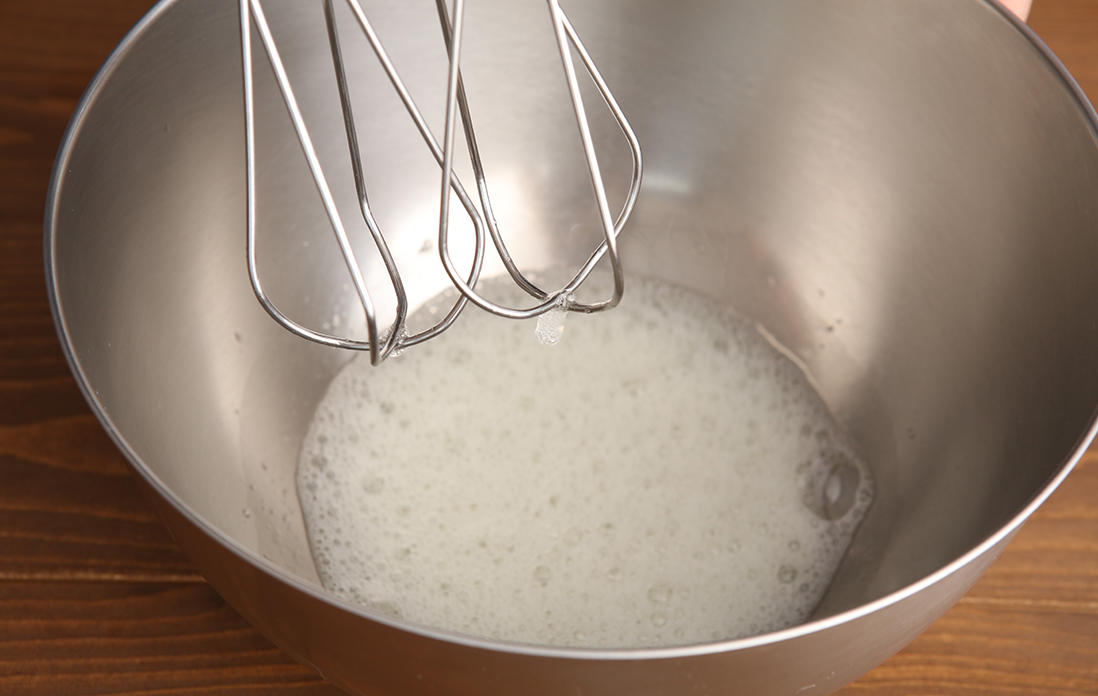 メレンゲをつくる