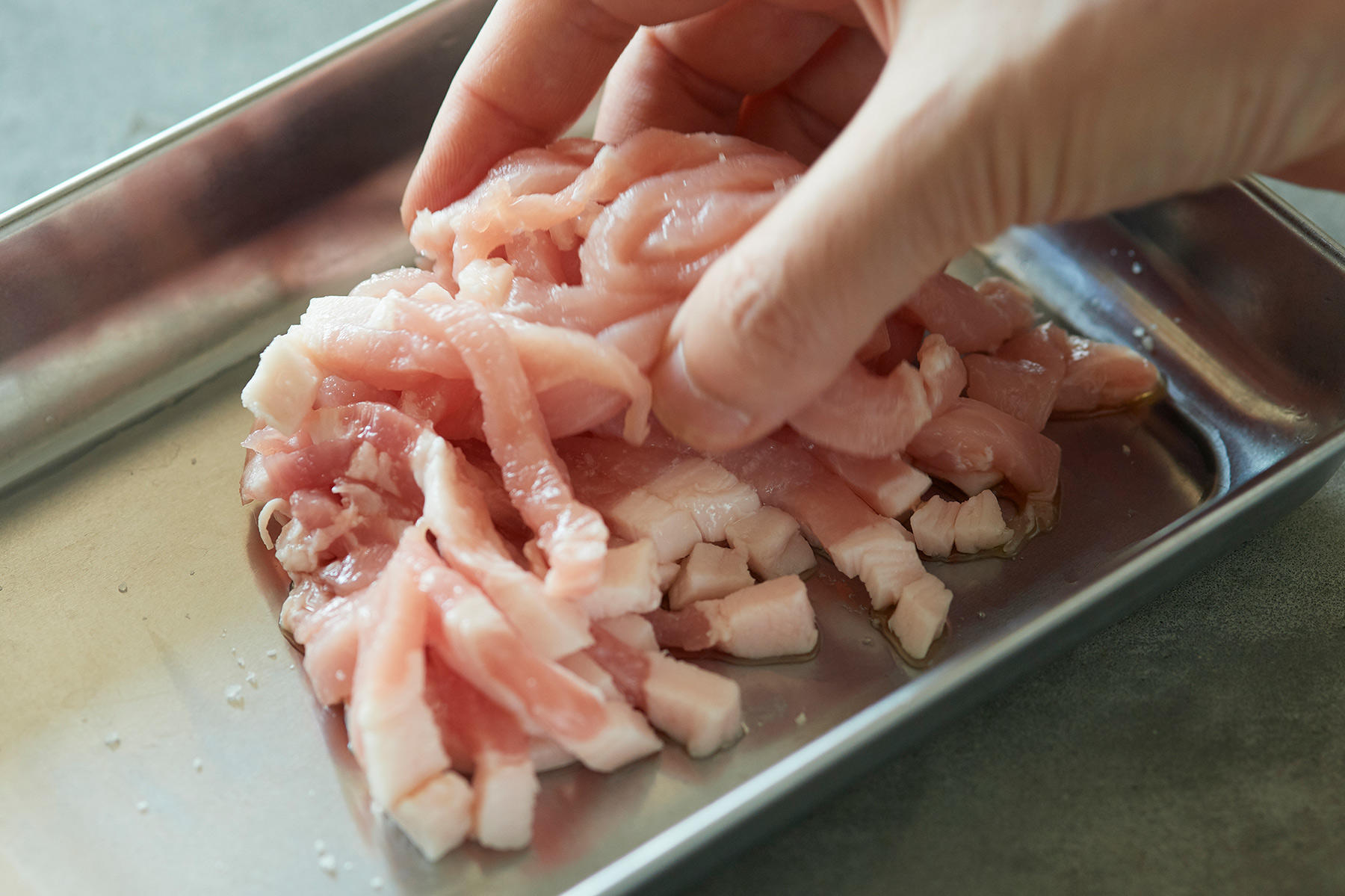 食材を切る