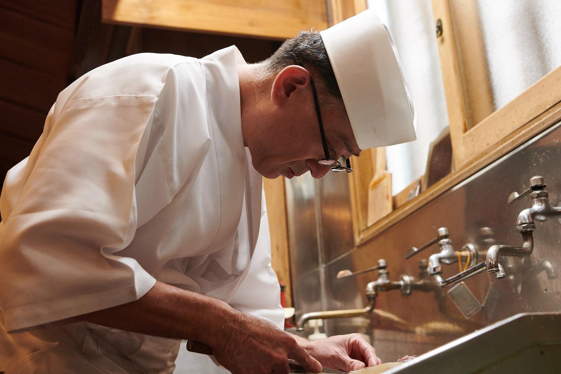 「㐂寿司」四代目の油井一浩さん