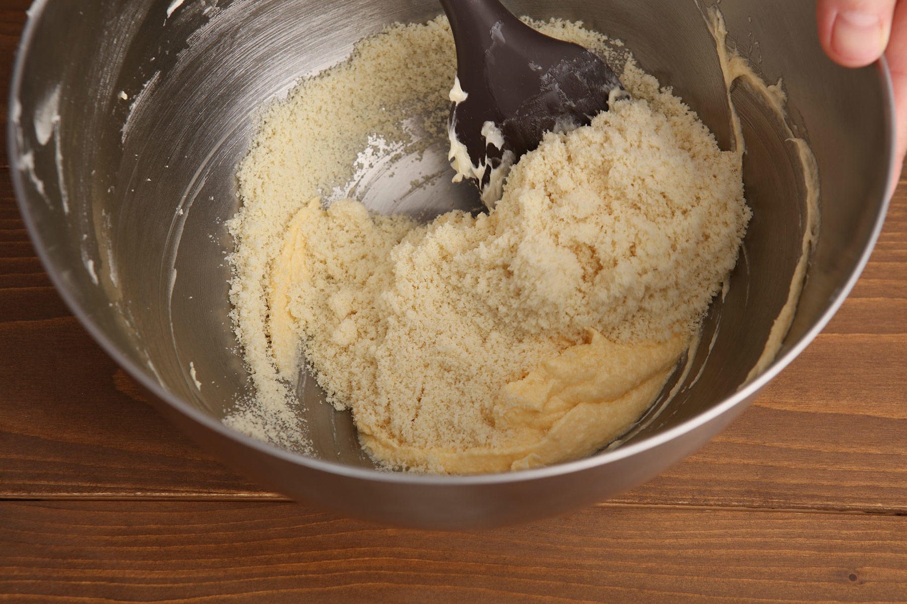 クリームを休ませる