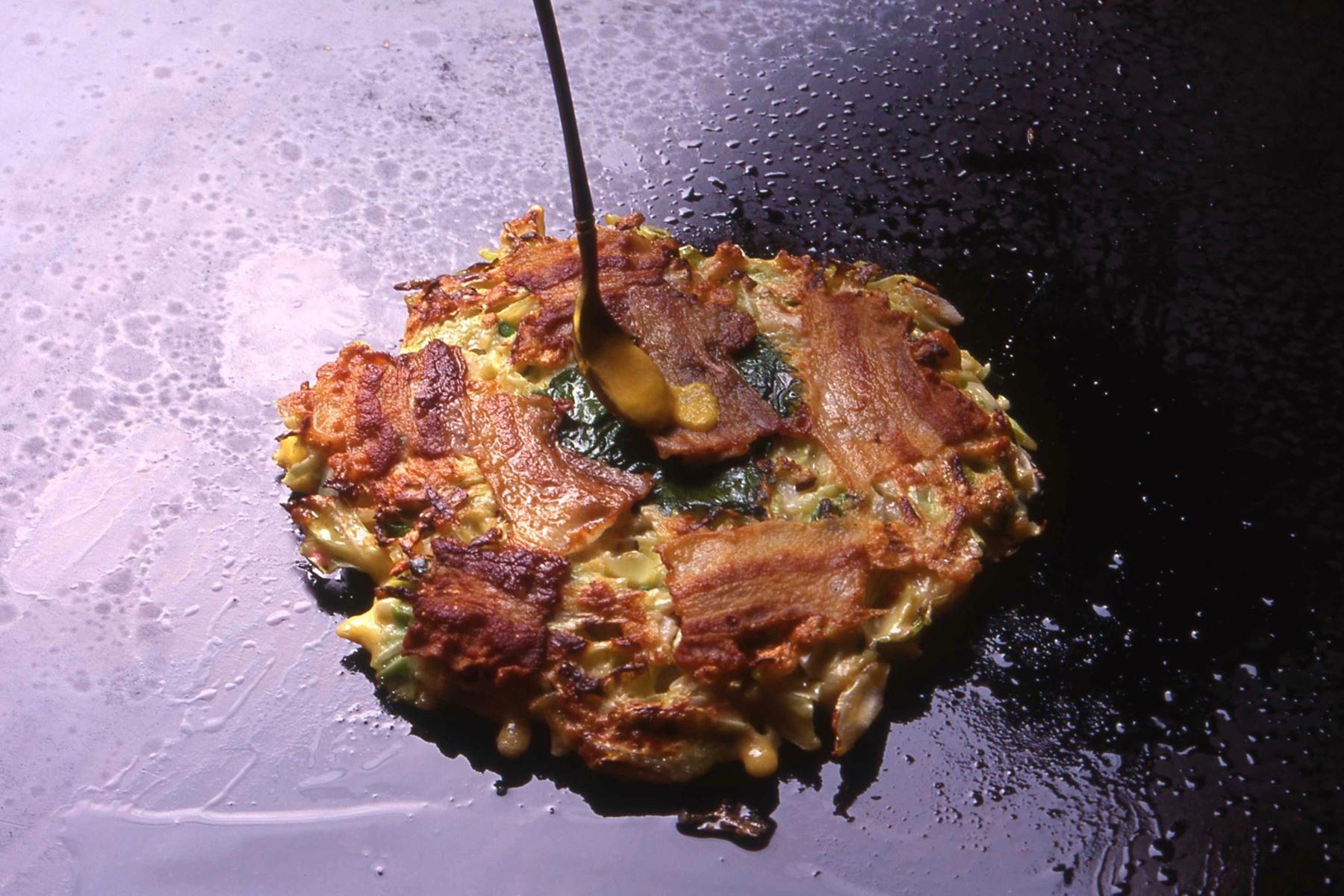 お好みで溶き辛子をのせる