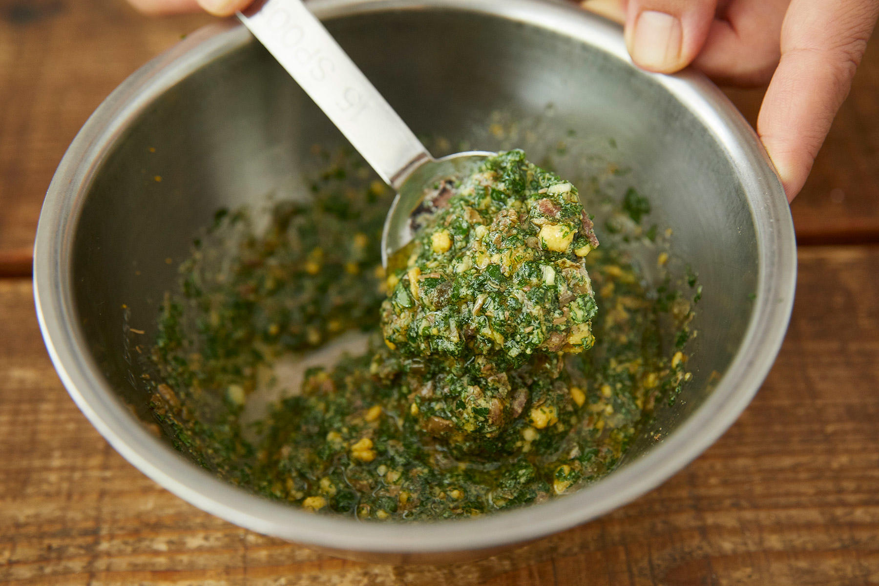 サルサヴェルデをつくる