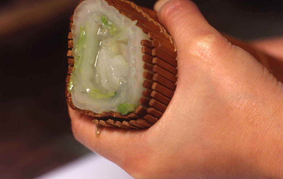 白菜を下ゆでする