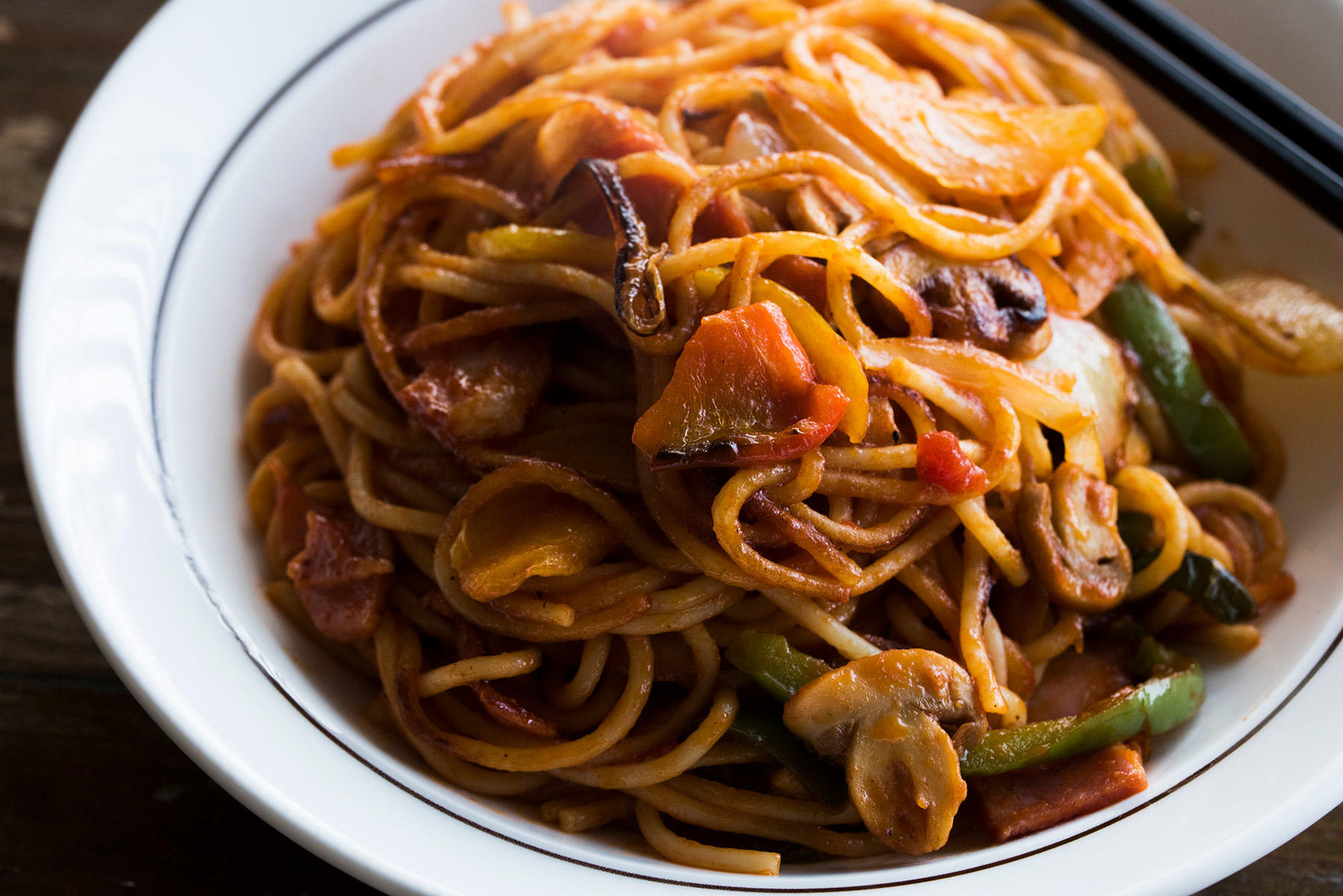 「カルボ」のナポリタン