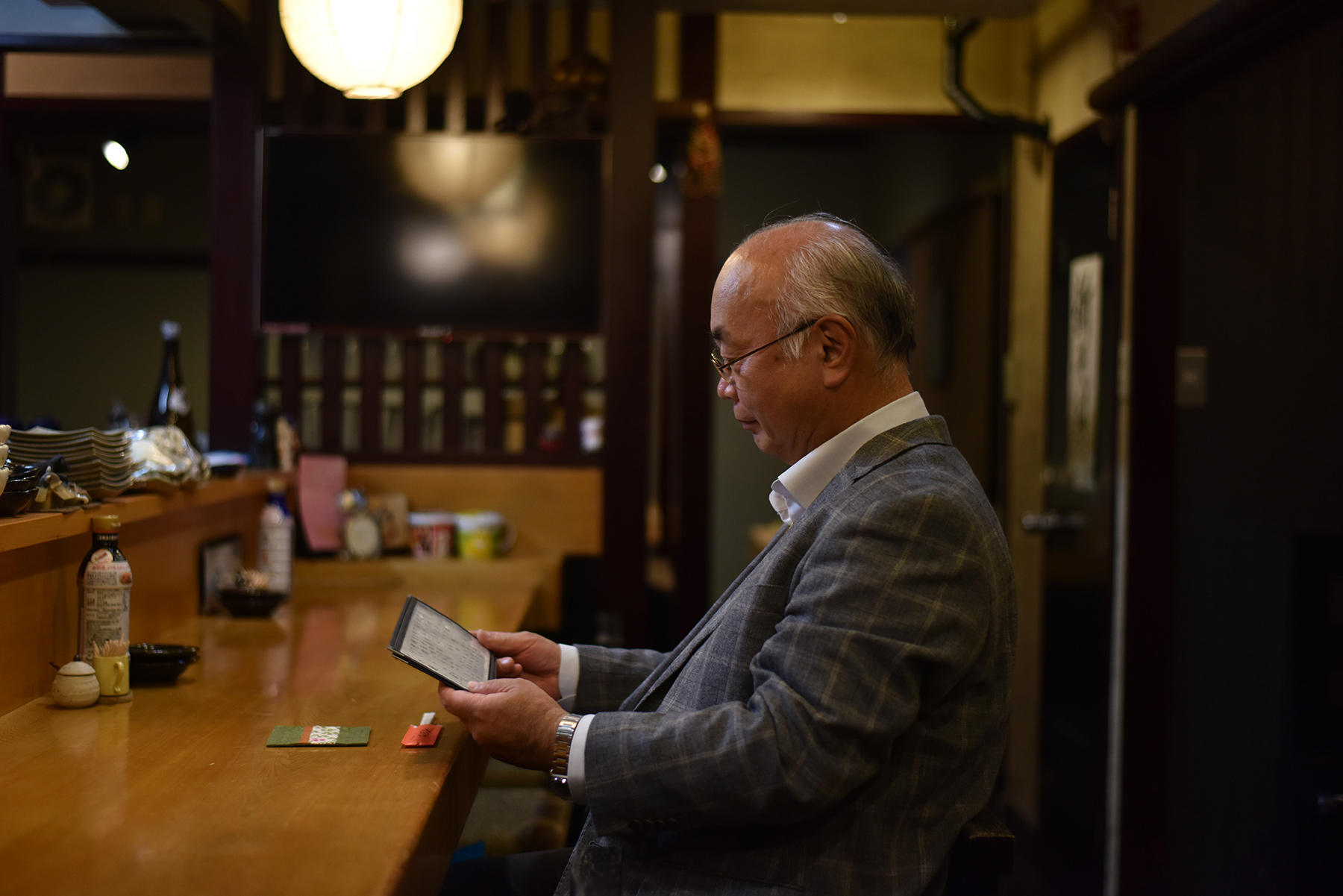 「今日は何にしようかな？」気の利いた酒肴が昼酒を誘惑してくるような。