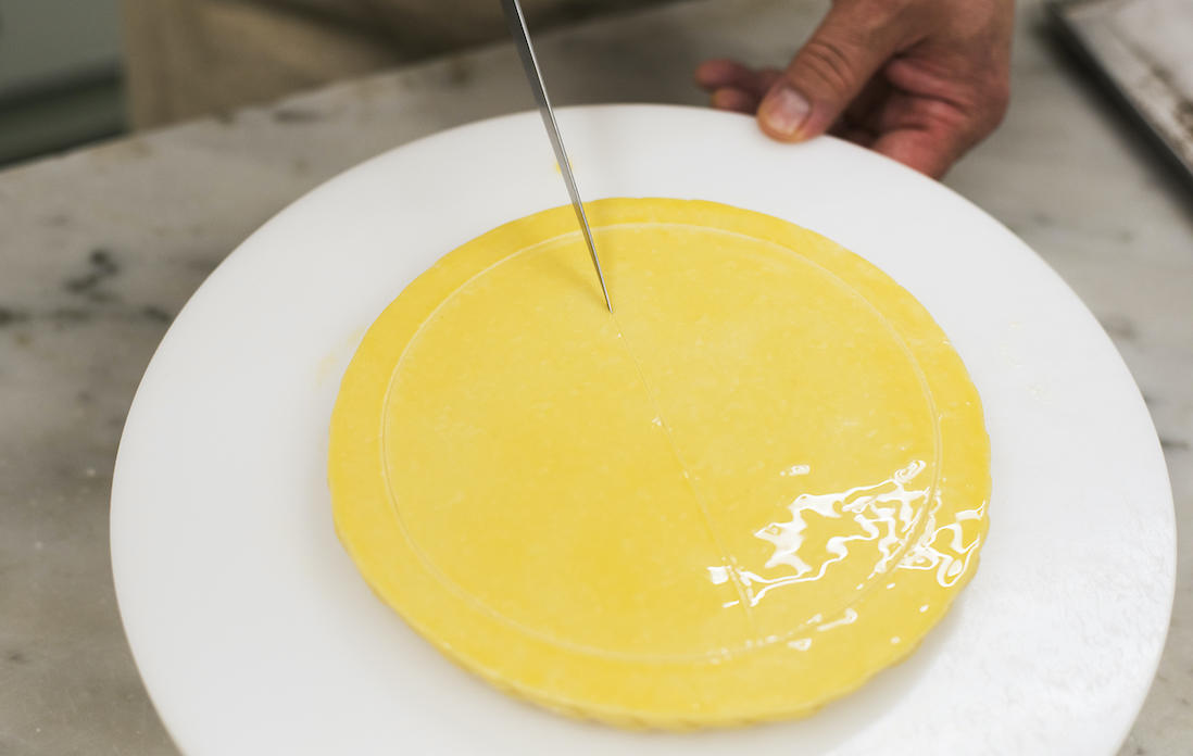 中心から模様を描く