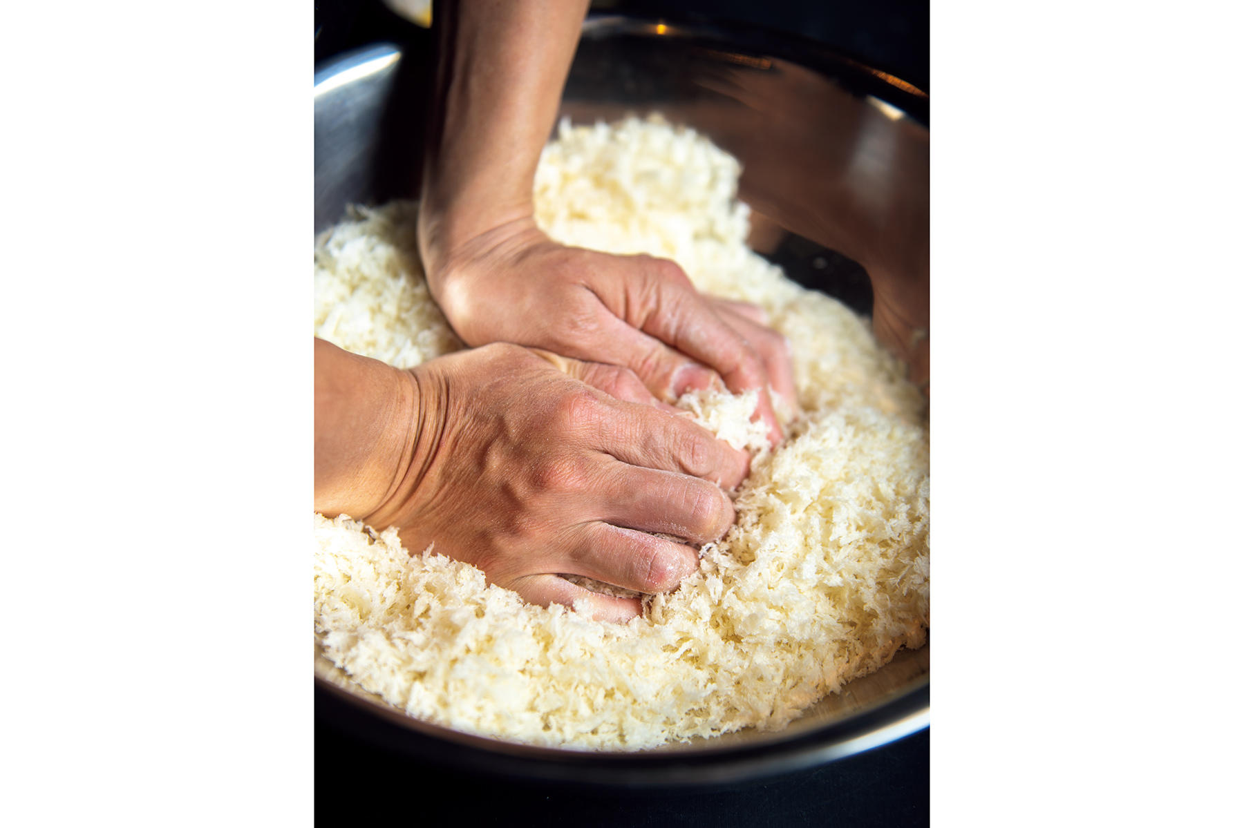 生パン粉はたっぷりとつける