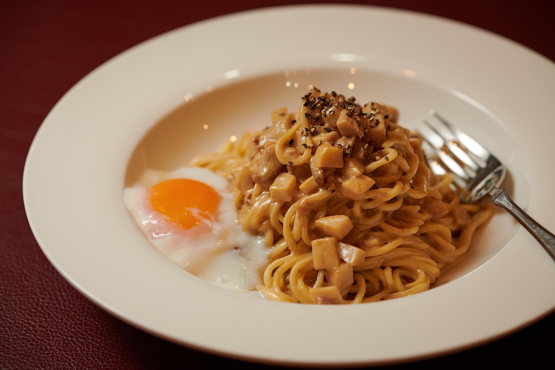 ポルチーニの茸のクリーム生パスタ