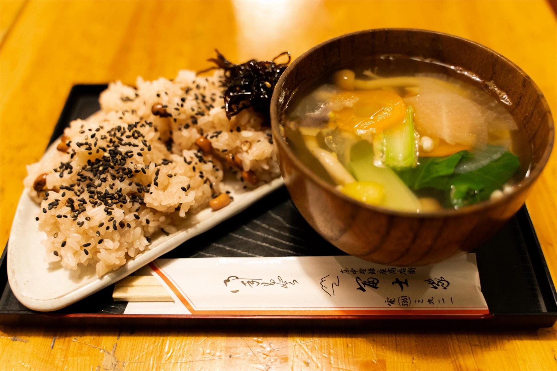赤飯とお吸い物