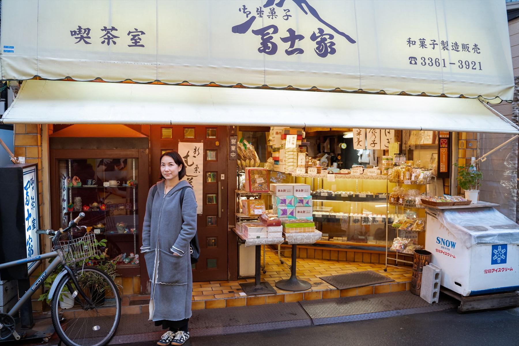 店前でくるみさん