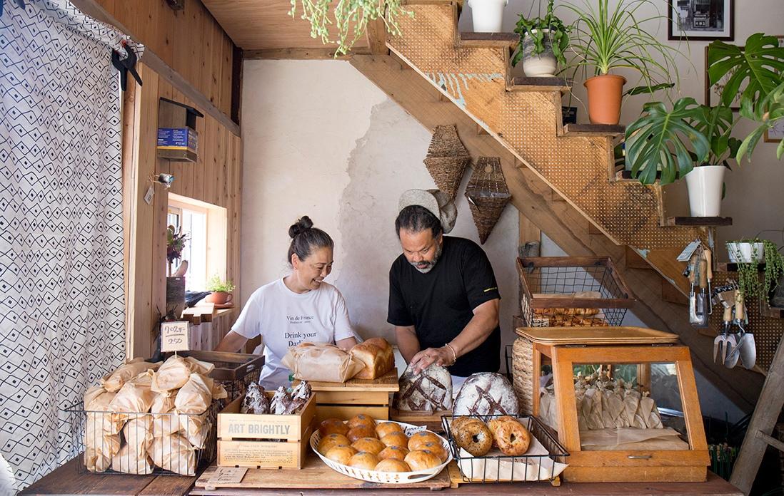 山崎智子さんと、マーカス・ソトさん