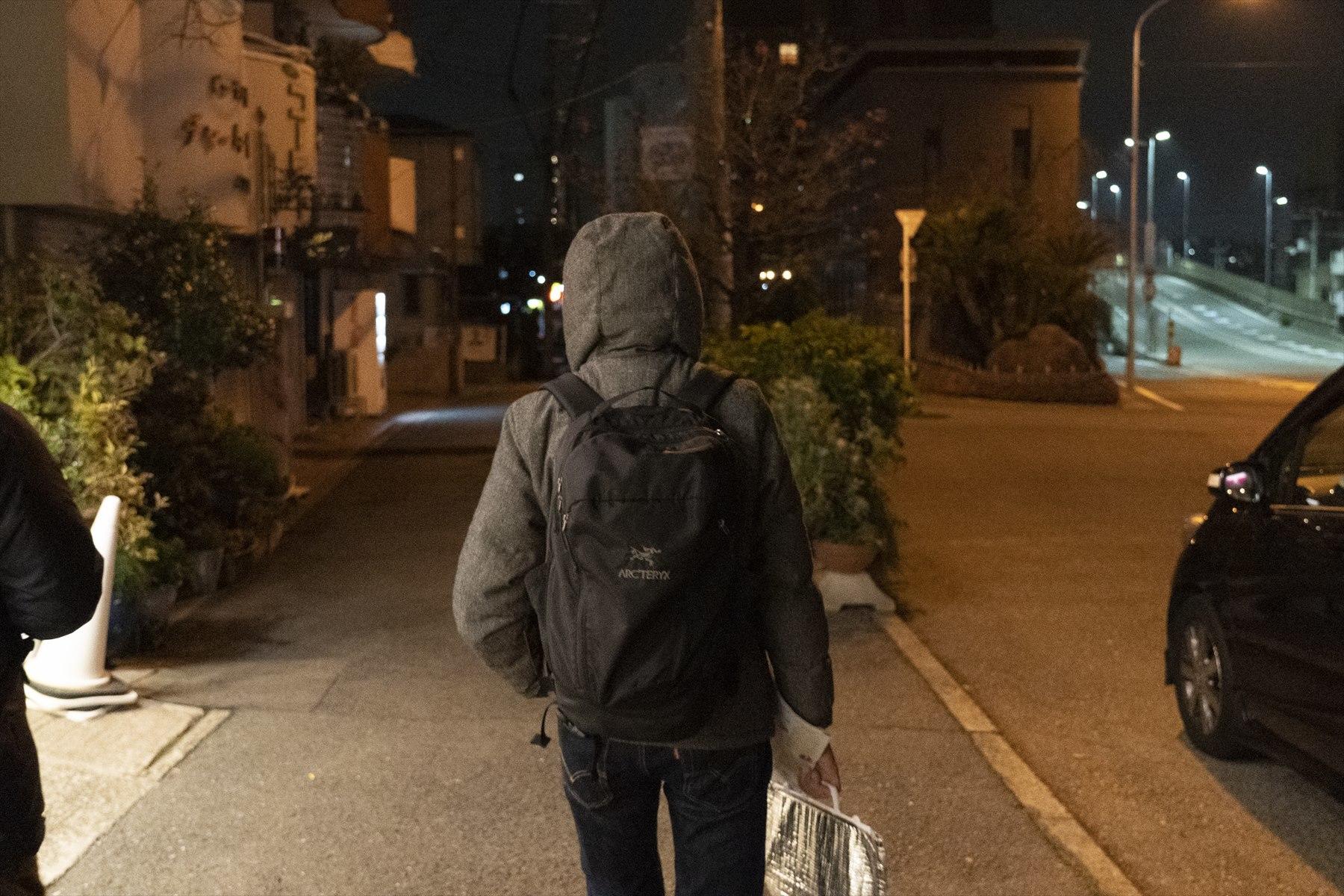 石田ゆうすけさんの後ろ姿