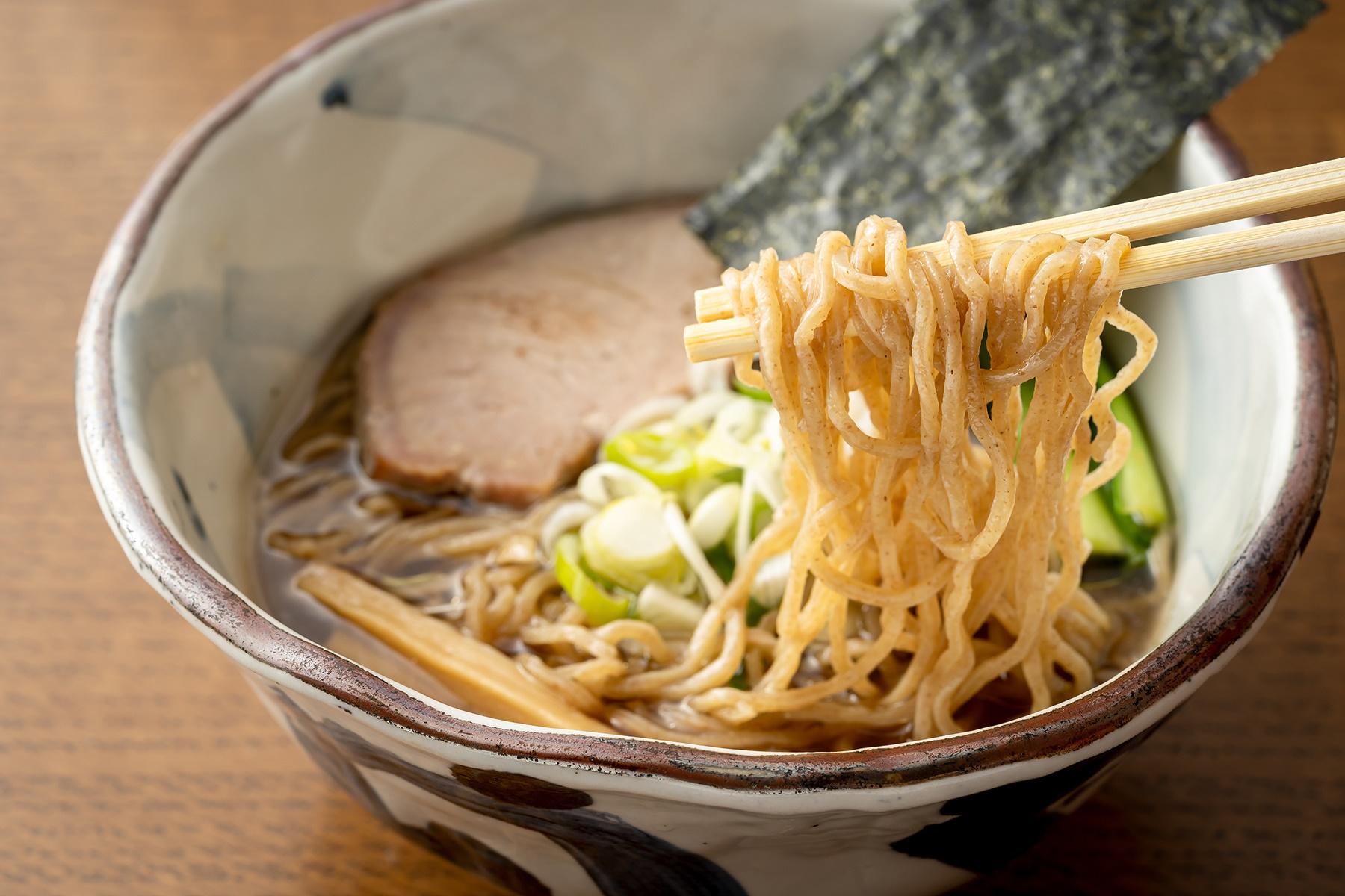 淡口醤油拉麺