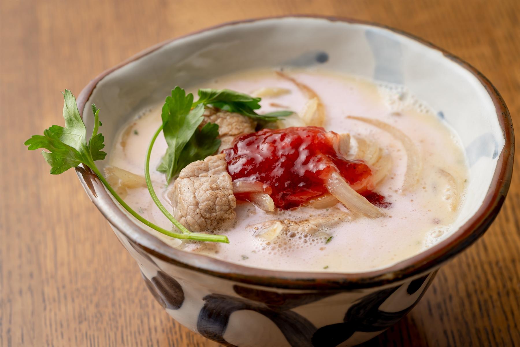 イチゴ牛乳拉麺