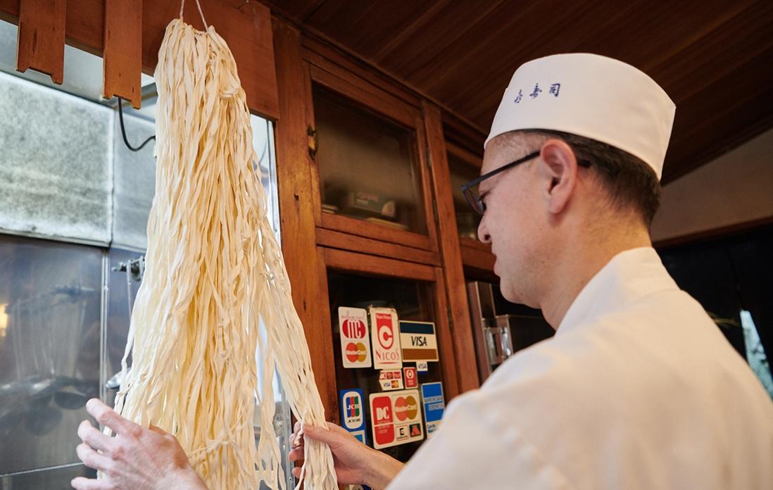 干瓢を仕込む様子