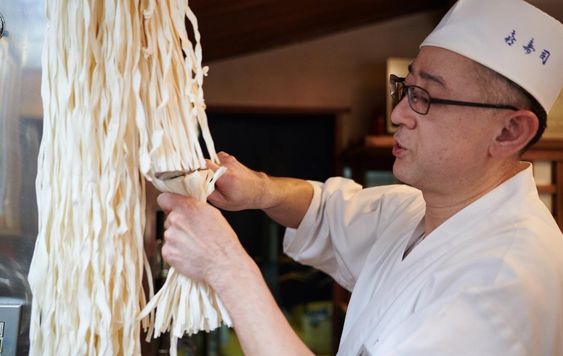 干瓢を仕込む様子