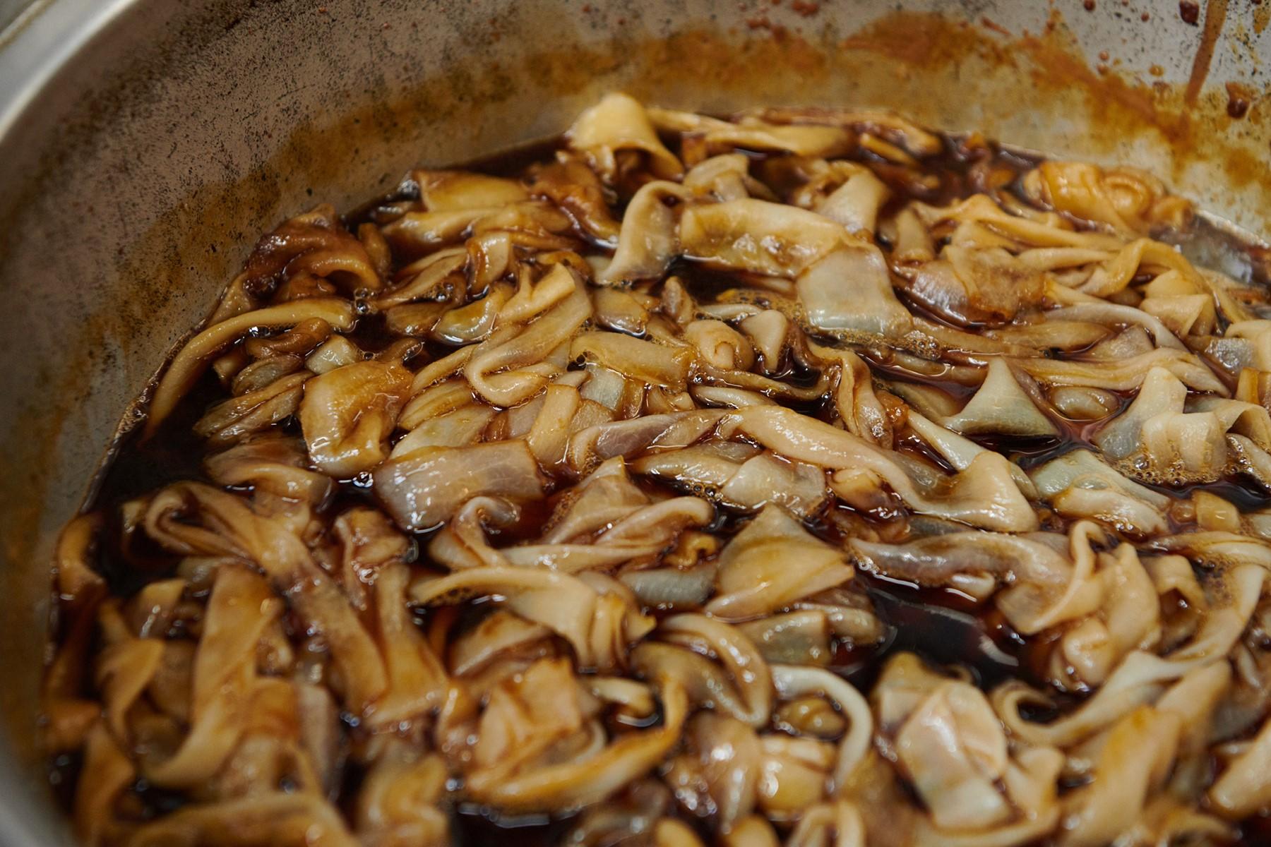 干瓢をツメで煮る