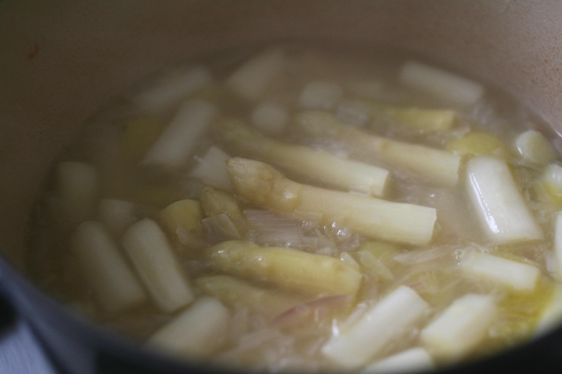 しっかり煮込む