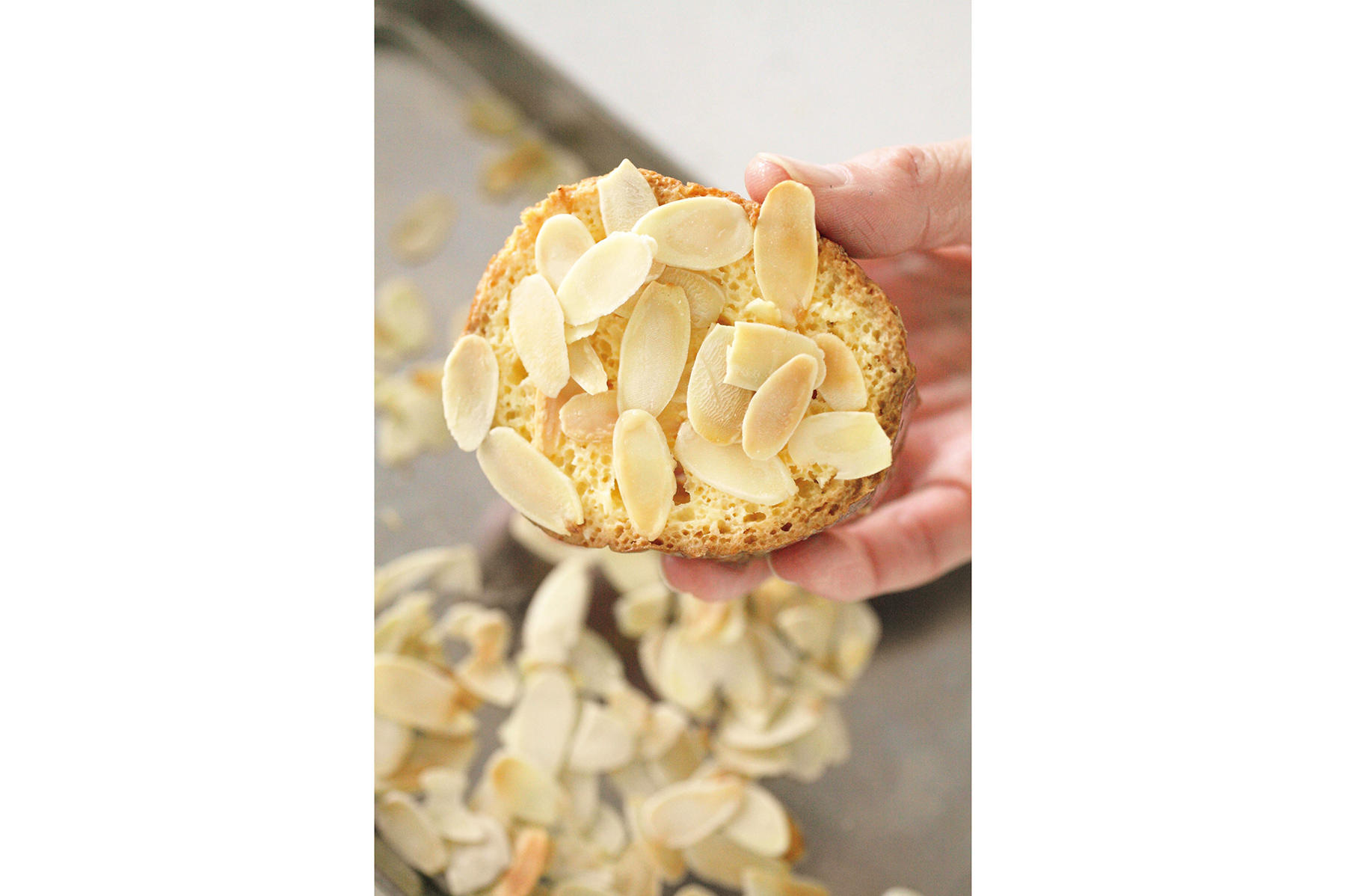 アーモンドをつける