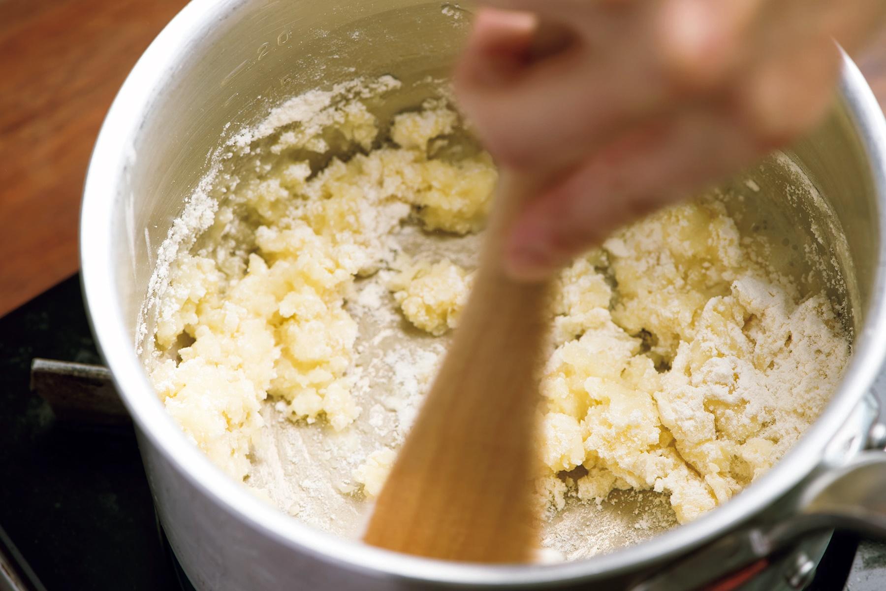 生地をまとめる